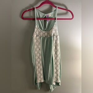 Alya from Francesca’s green tank top